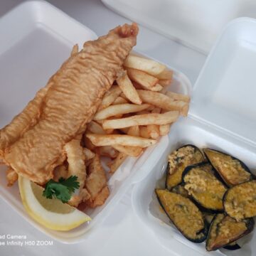 Hake + Calamari + Mussels + Chips